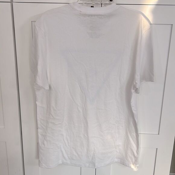 Guess Men’s Tee Shirt - L - NWT - Picture 3 of 4